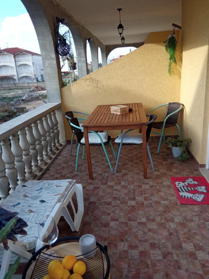 Apartments Tomic Vodice Exterior foto